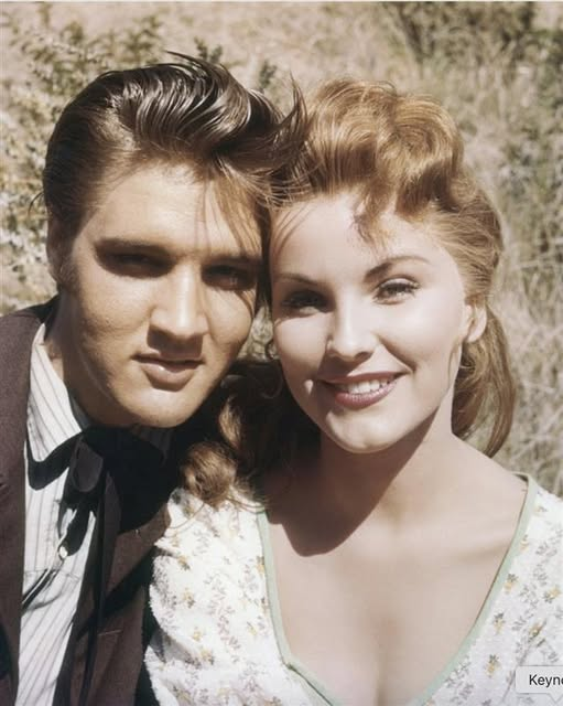 Everybody loved Elvis Presley in this movie – but few noticed the weird detail about his hair!