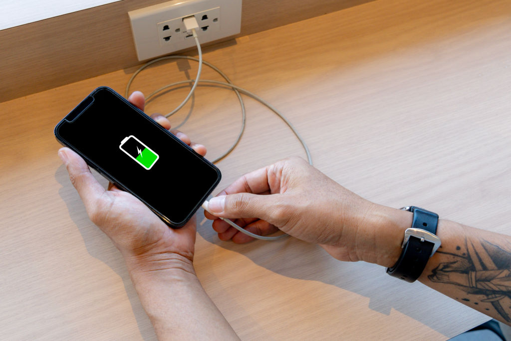Never Leave a Charger Plugged Into an Outlet Without Your Phone—Here Are 3 Major Reasons