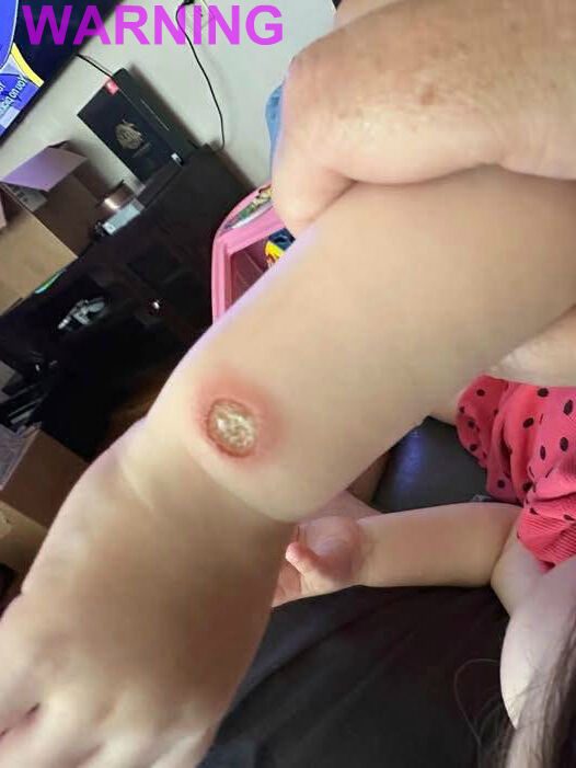 These are the signs that he is cr…See more